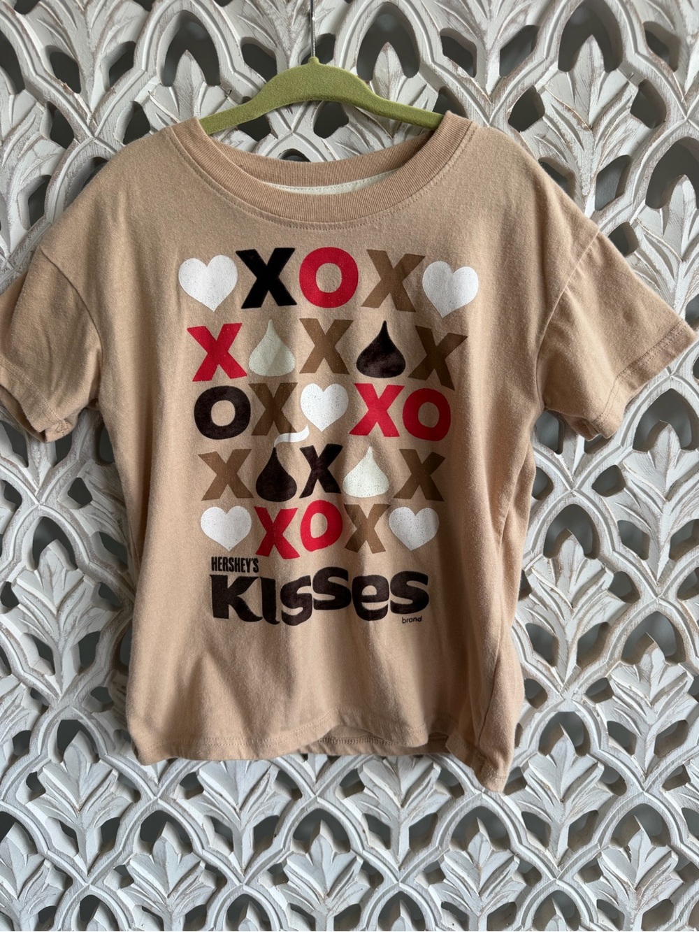 Hershey’s Kisses XOXO Kids’ Graphic Tee 5T